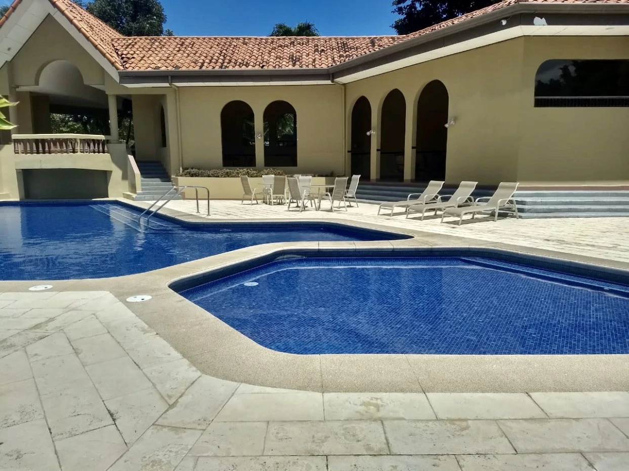 House For Sale in Pozos - Gallery image 31