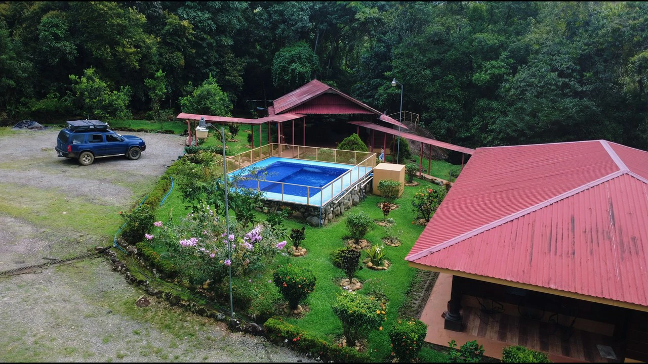 Mountain House For Sale in Santa Elena