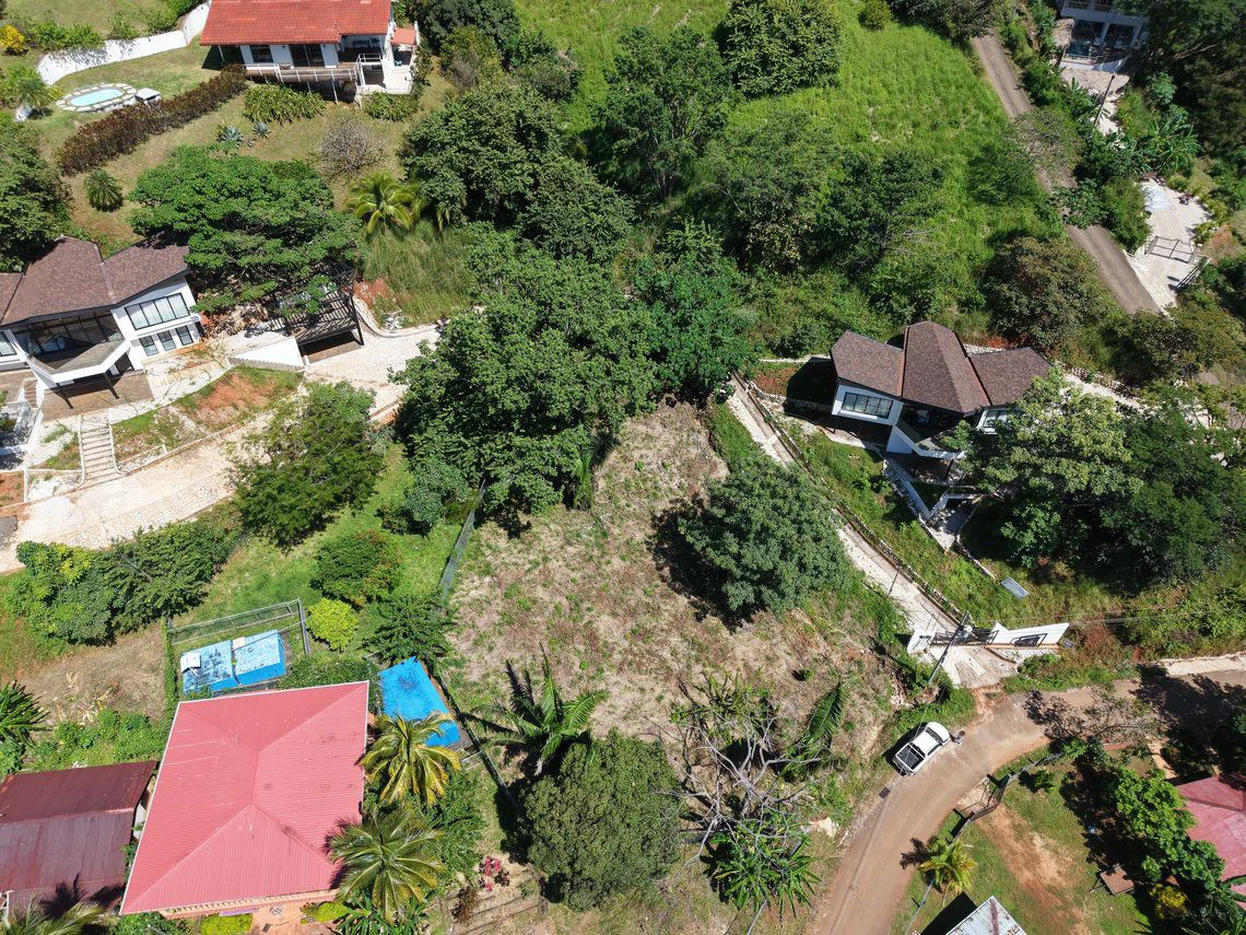 LOTE ALTO: Last Affordable 857 m² Lot in Peaceful Santo Domingo Village, Just 10 Minutes from Samara Beach - Gallery image 3