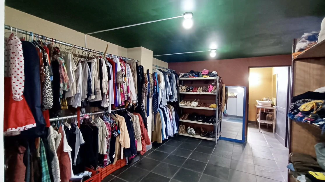 House for sale in Costa Rica: Unique Industrial style house for sale in San Isidro Heredia - Gallery image 22