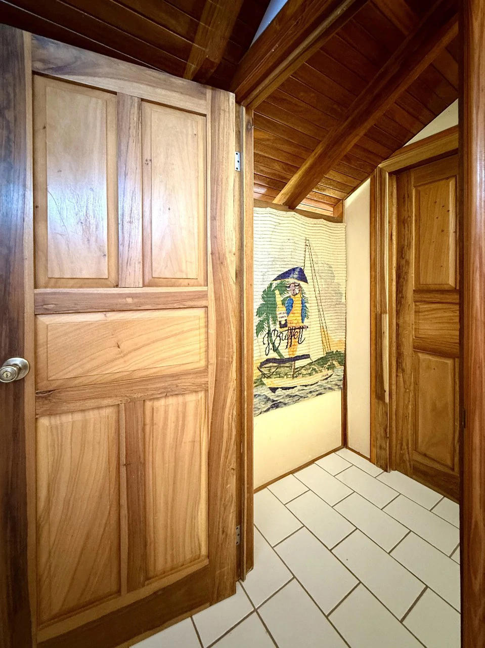 CASA DE LAPAS - OCEAN VIEW: Could you live at the Top of a Mountain in Costa Rica?  Because.... now you can!  Billion dollar views for only $1 Million USD. - Gallery image 44