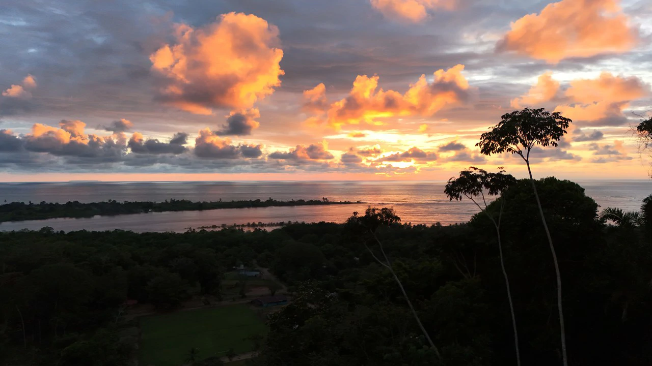 Stunning Ocean and Terraba River view property in Ojochal - Gallery image 34