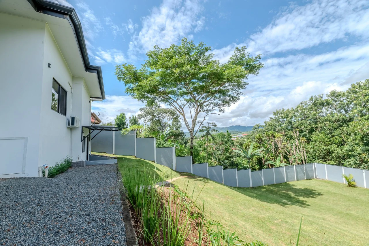 Modern Home in Pérez Zeledón | 3 bedroom, 2 bathroom - Gallery image 32