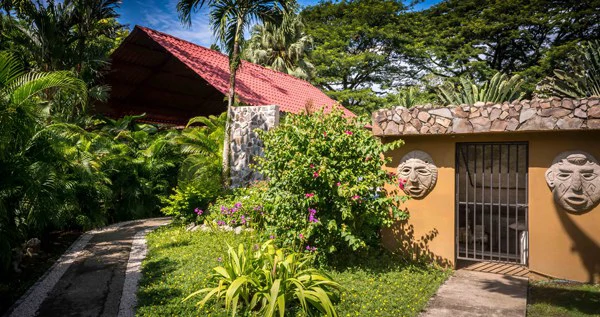 A Pristine 3-Star Jacó Gem Hotel with prime location and a history of excellence - Gallery image 12