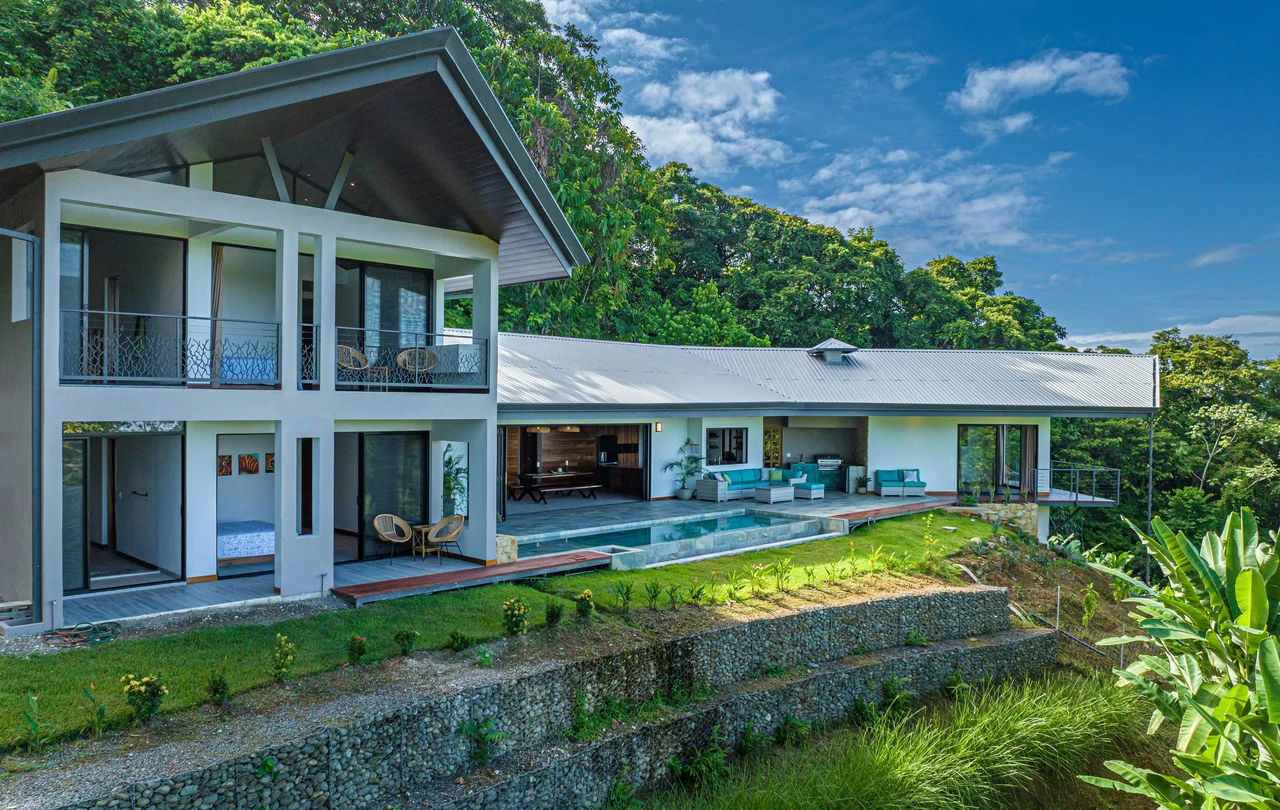 Beautiful Ocean View Casa Espiritu de la Jungla in Ojochal. Excepting Bitcoin!: Mountain House For Sale in Ojochal - Gallery image 40
