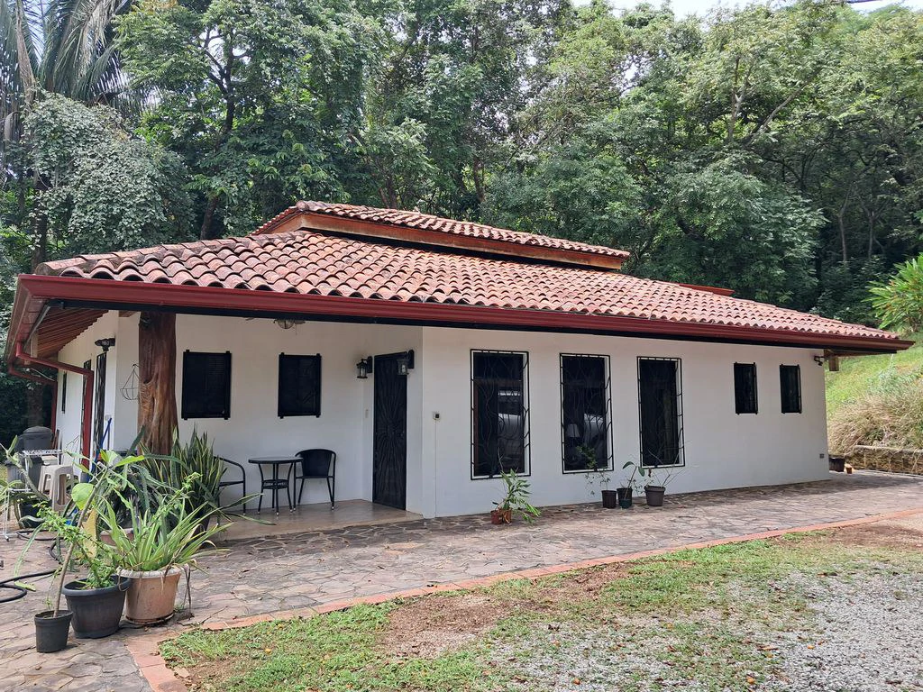 Casa Mariola: PRICE REDUCTION | Colonial Charm Meets Tropical Living in Samara Woods - Gallery image 3