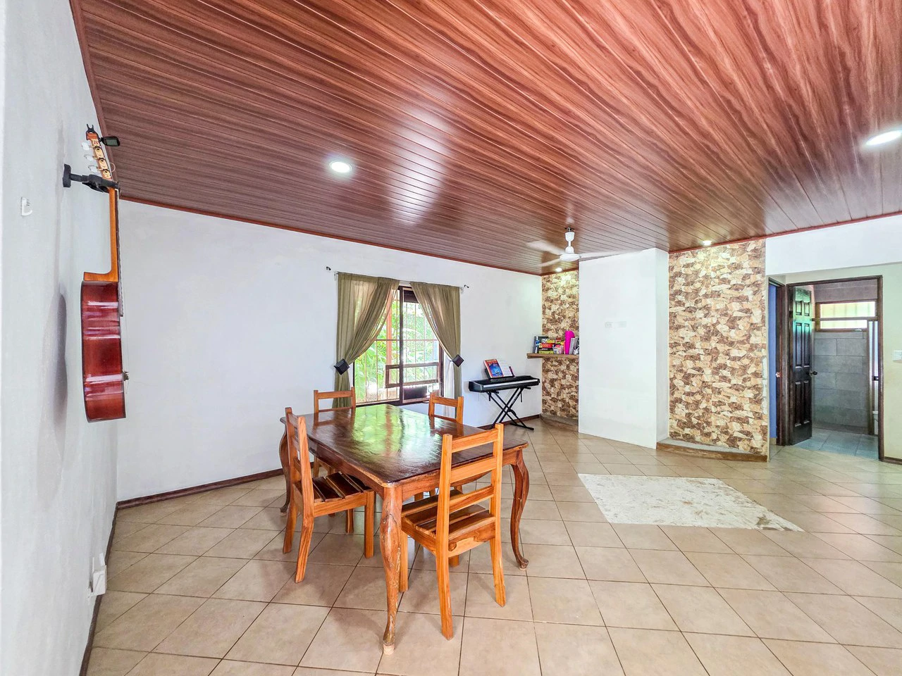 Casa Almendros: Jungle View Home + An Income Studio In Samara Beach - Gallery image 9
