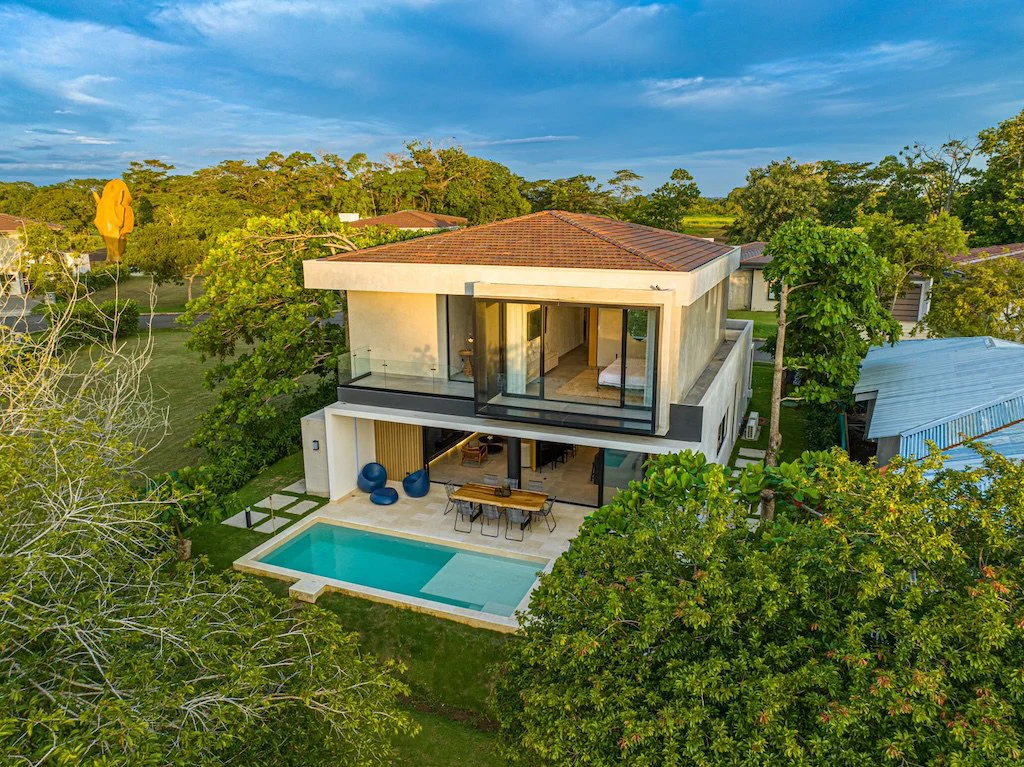 Near the Coast House For Sale in Playa Herradura - Gallery image 19