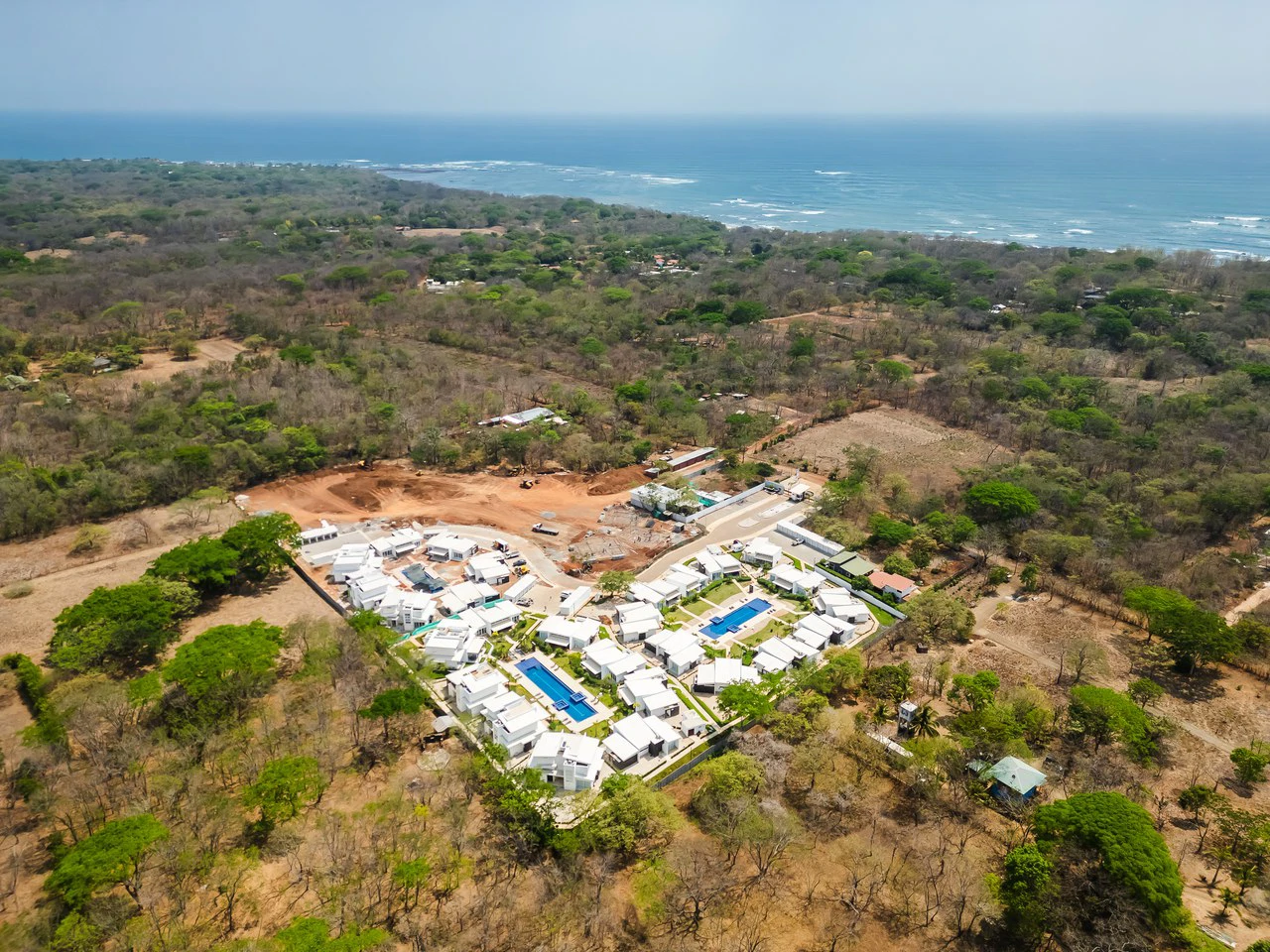 The Enclave: Ultra-Modern 3 Bedroom Villa Located Minutes From the Beach! - Gallery image 19