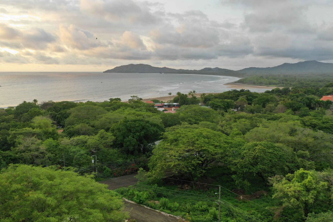 Air T-II: Tamarindo Development Property Right in Town - Gallery image 6
