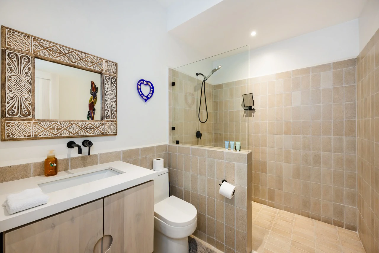 Casa Rio: Modern 5-Bedroom Home with Pool & Casita in Surfside Potrero - Gallery image 24