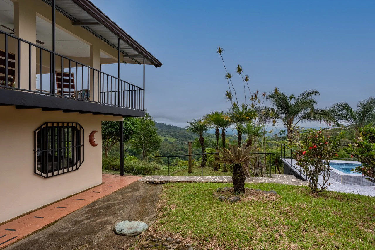 Expansive 27 Acre Farm with Residence in San Isidro del General - Gallery image 13