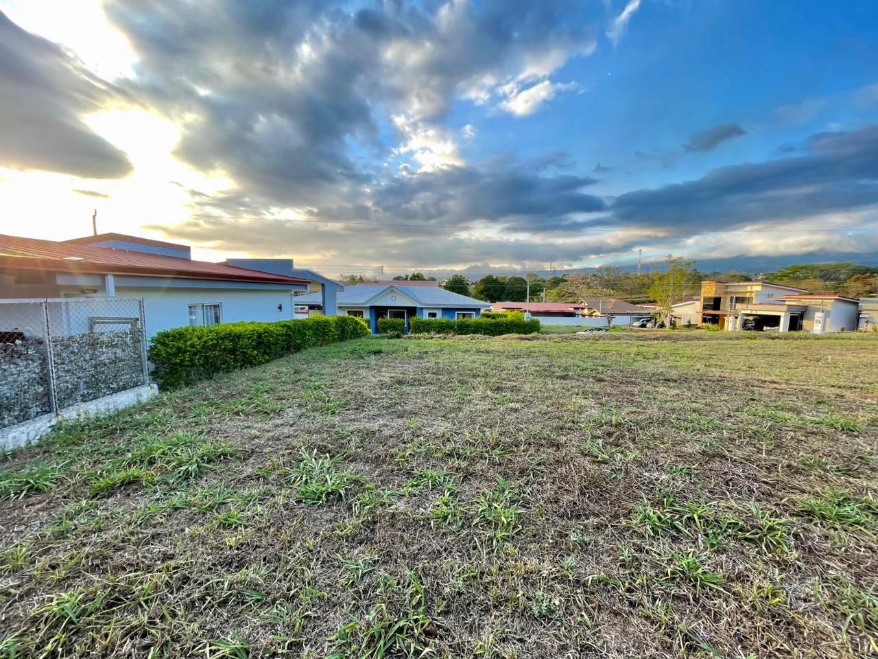 Ideal 200sqm Land Plot in Condominium Altabrisa, Grecia, Alajuela - Build Your Dream - Gallery image 7