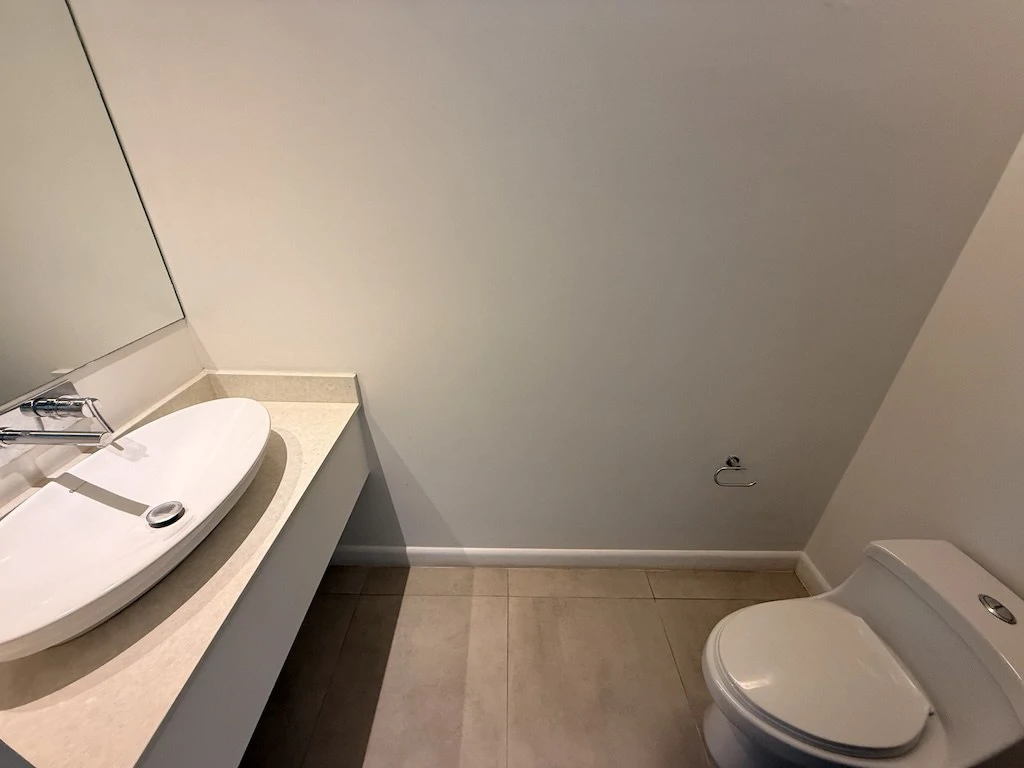 Casa de 4 Habitaciones + Sala de TV en Condominio Dukana: Townhouse For Sale in Guachipelín - Gallery image 3