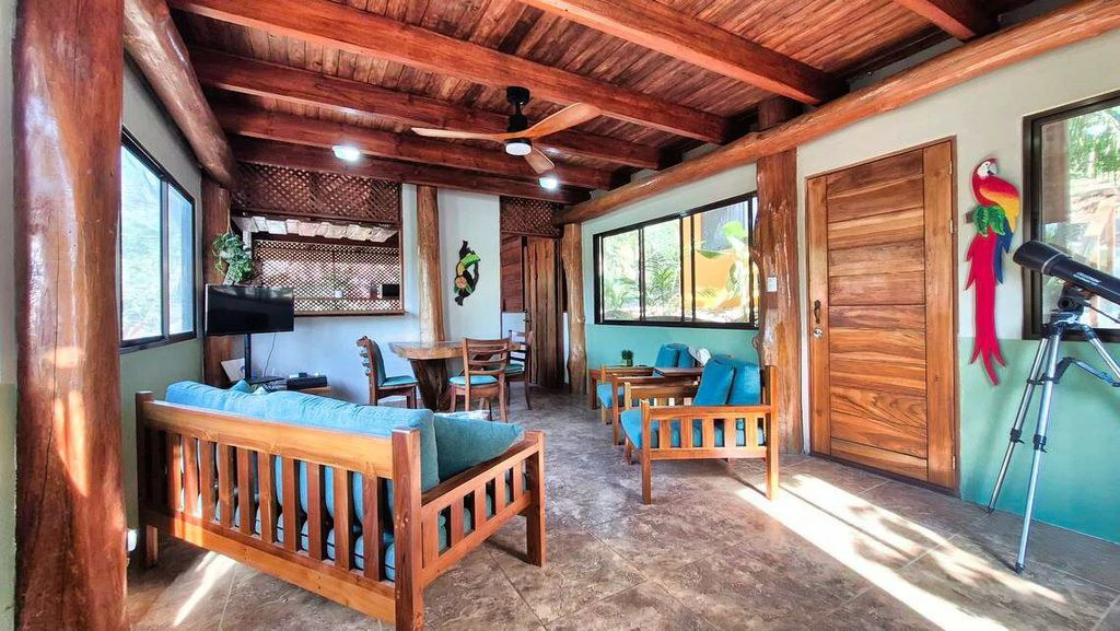 Casa Jungle Tree: PRICE DROP - Tropical Living with Pool, Expansion & Vehicle Included – Ready to enjoy the Pura Vida Lifestyle! - Gallery image 12