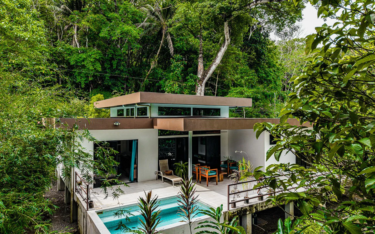 Riverfront Baru Estate Luxury Oasis Walkable to Playa Dominical - Gallery image 4