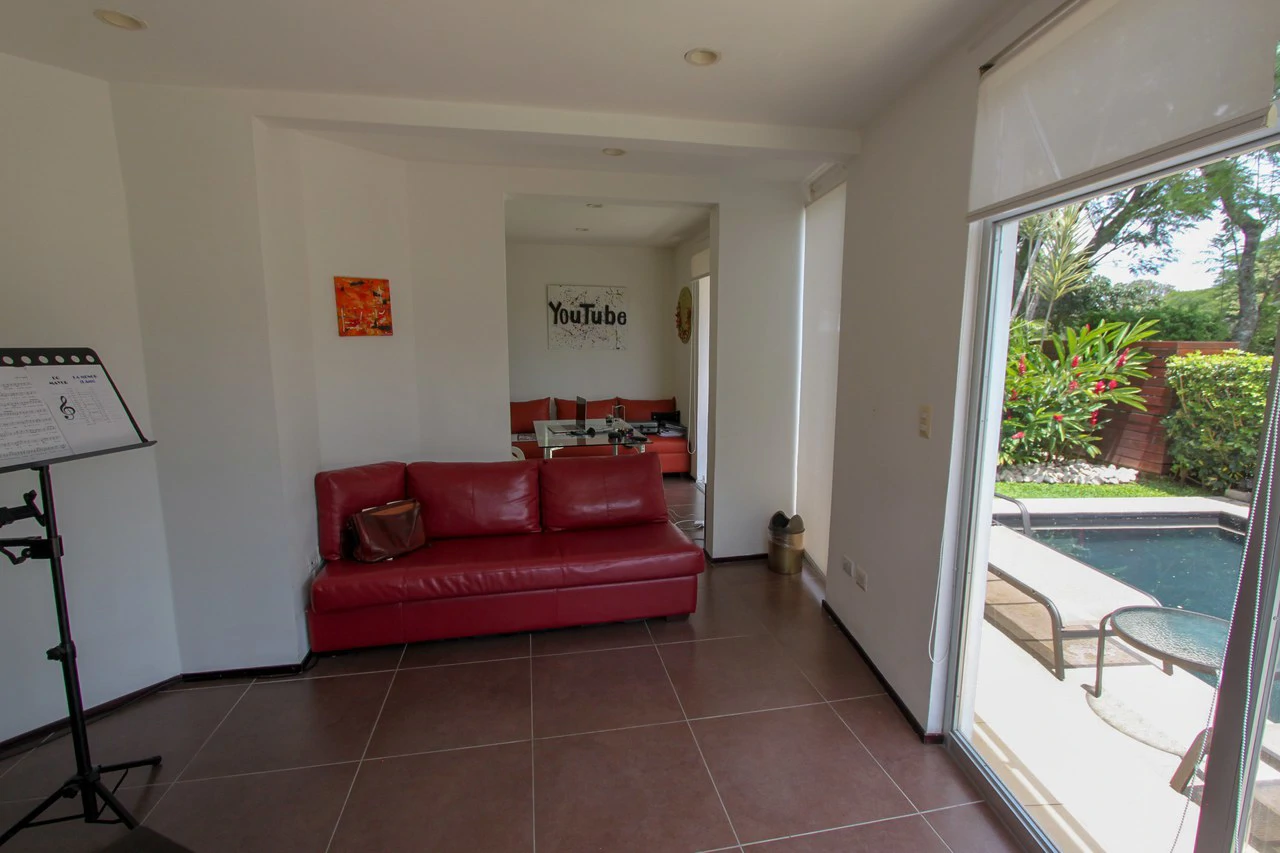 Modern Golf Course Haven: Spectacular Home in Valle del Sol, Santa Ana - Gallery image 20