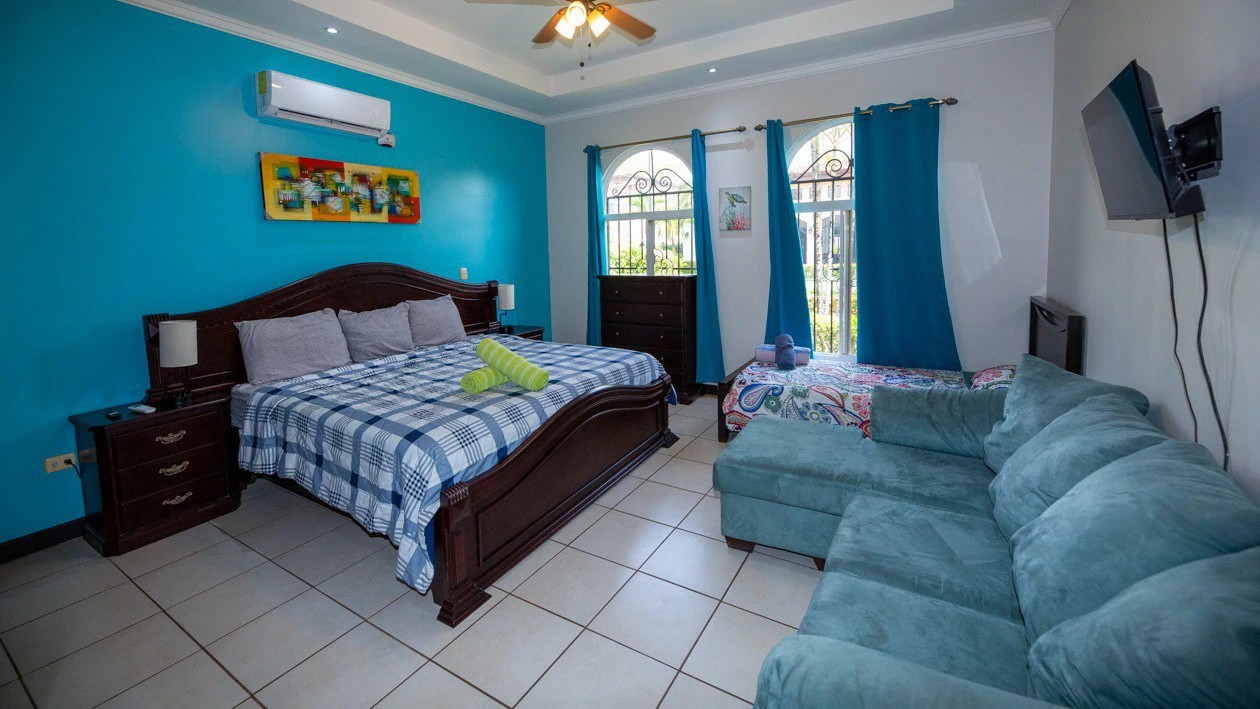 Fantastic Casa Oasis, walk to the beach in Bejuco!: Private Pool in Highly Sought after Neighborhood Ner the beach! - Gallery image 25