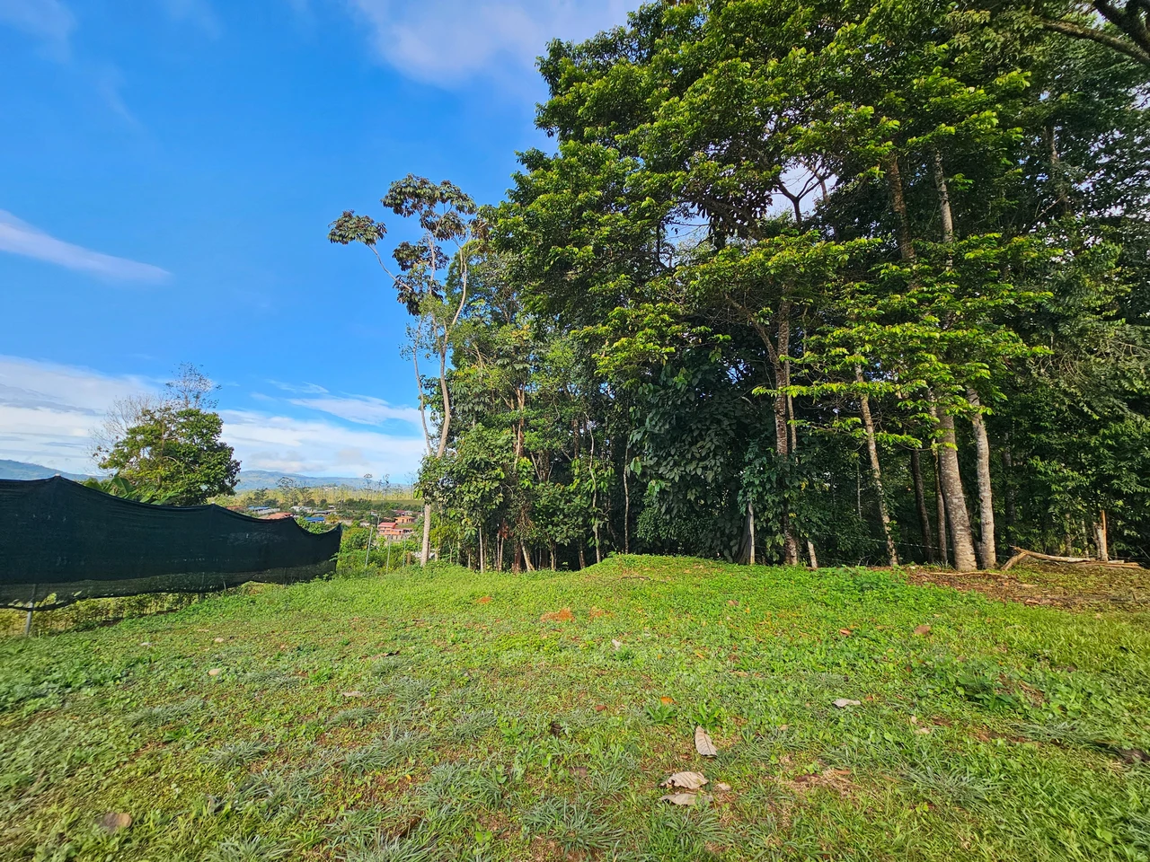 Home Construction Site For Sale in San Isidro del General - Gallery image 6