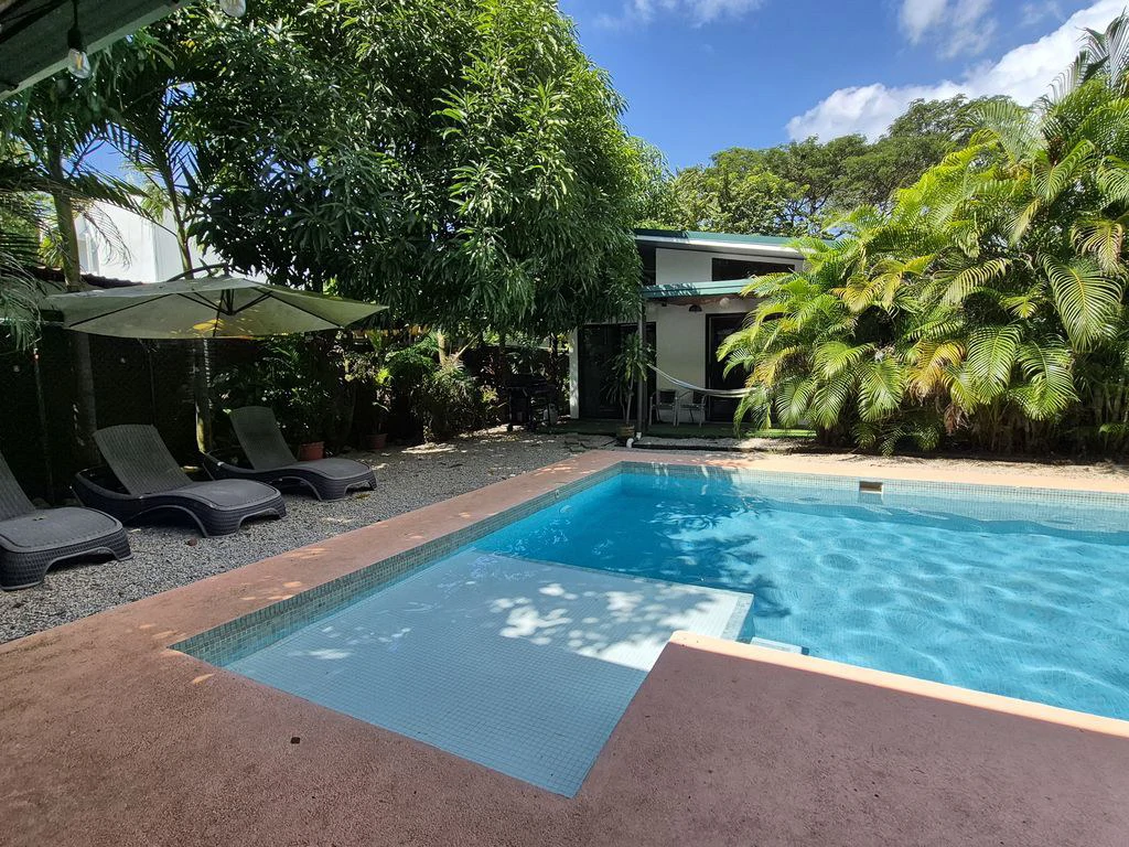 Casa Matteo: Family Comfort with Guest House and Pool, Just 5 Minutes from Carrillo Beach - Gallery image 2