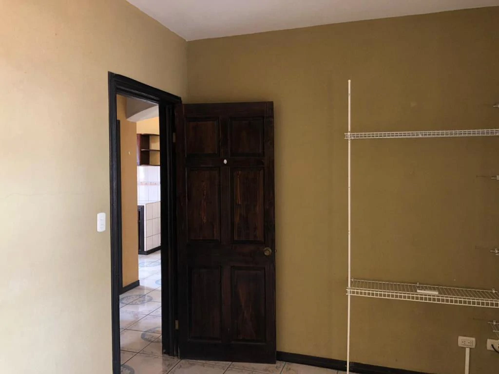 Income-Generating Commercial Property in Downtown Liberia – Turnkey Investment Opportunity - Gallery image 6