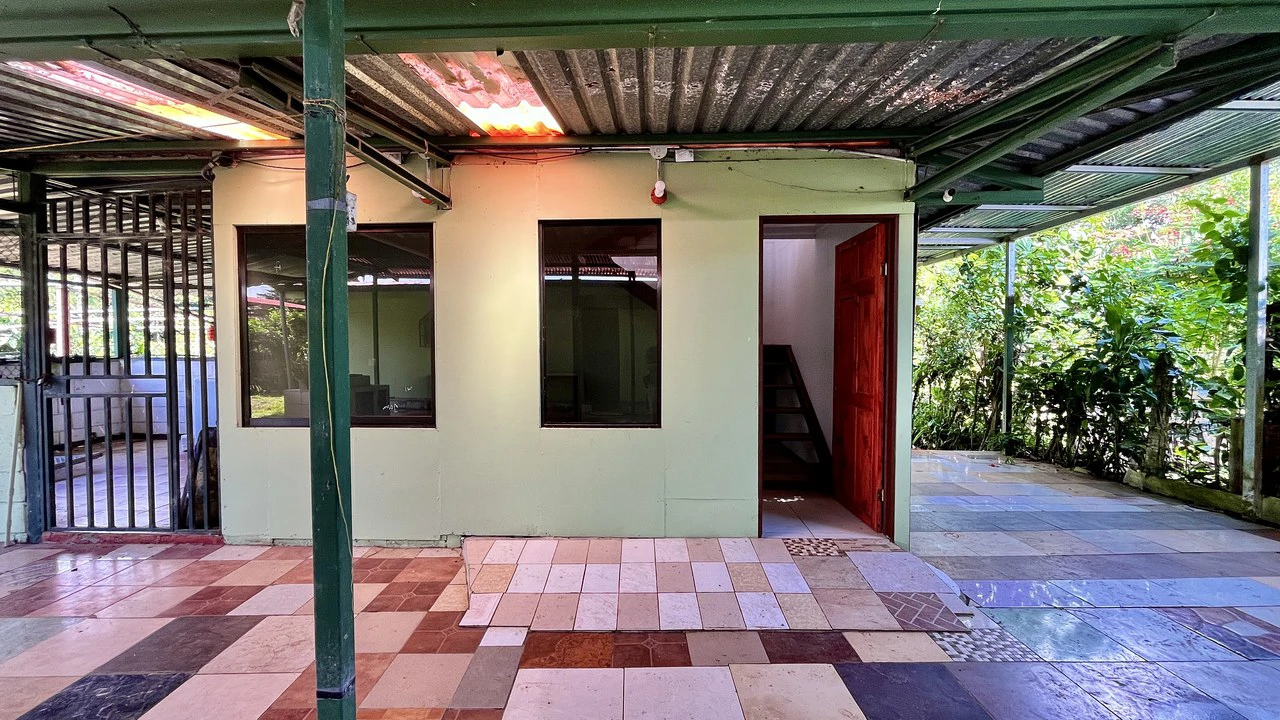House For Sale in Daniel Flores - Gallery image 16