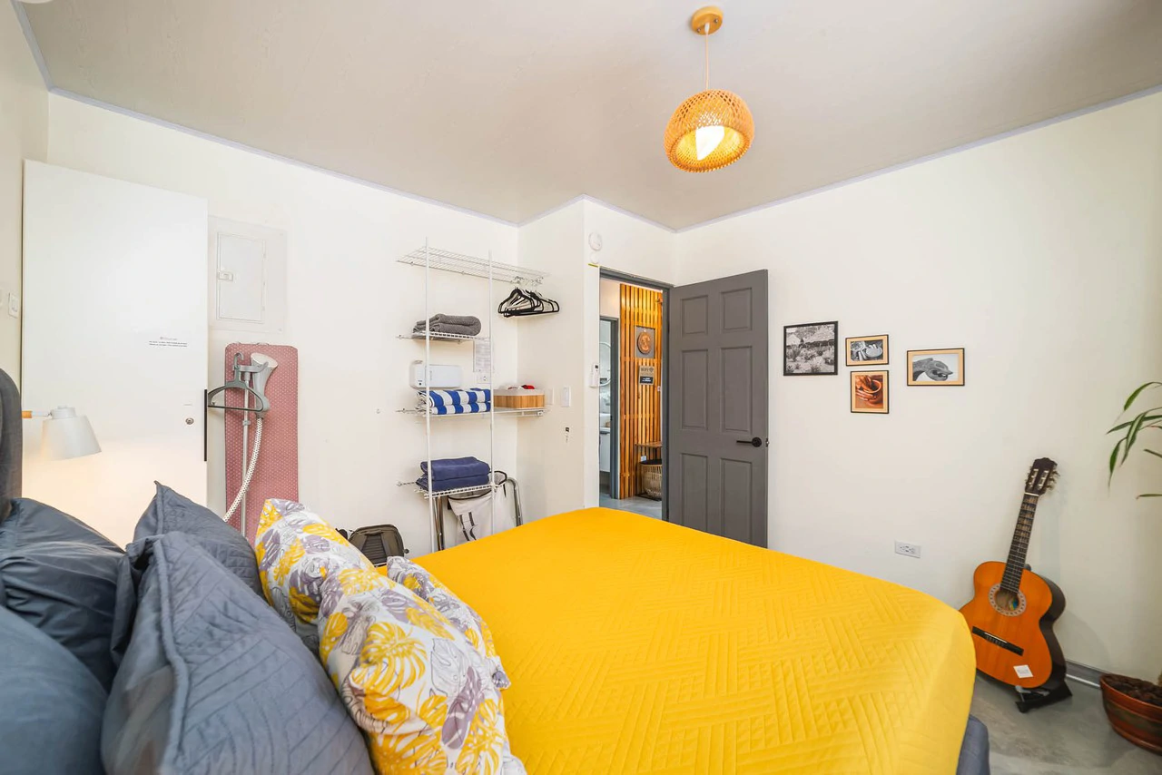 Casa Diria: Peaceful Turnkey 2BR Near Beaches - Gallery image 26