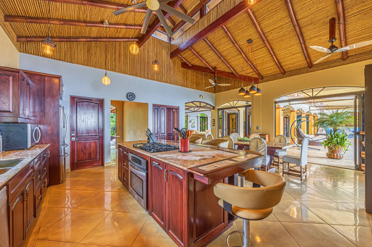 SKYFALL, The Estate, Exclusively Offered, Dominical Coastline Views: Mountain House For Sale in Escaleras - Gallery image 22