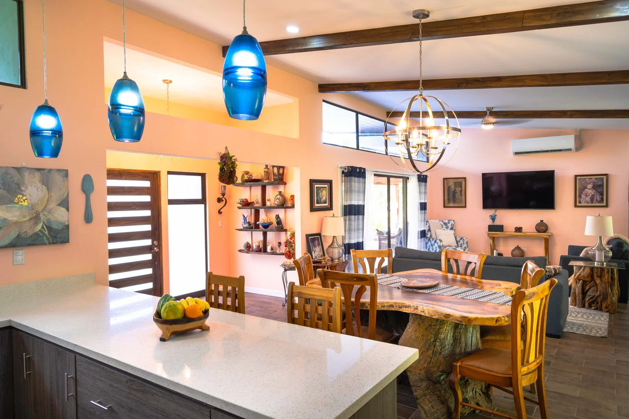 Three home stunning estate close to Quepos: Mountain Property For Sale in Parrita - Gallery image 12