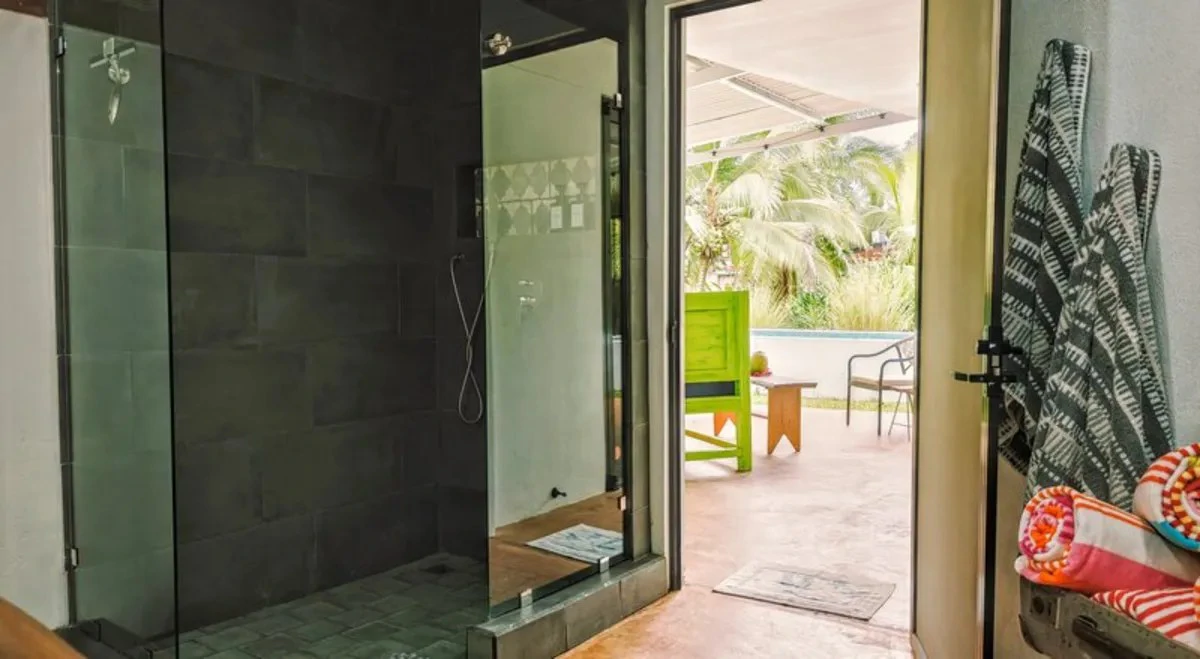 ID 947: 2 BD/2BA Renovated Home with Ocean View Near Playa Negra - Gallery image 16