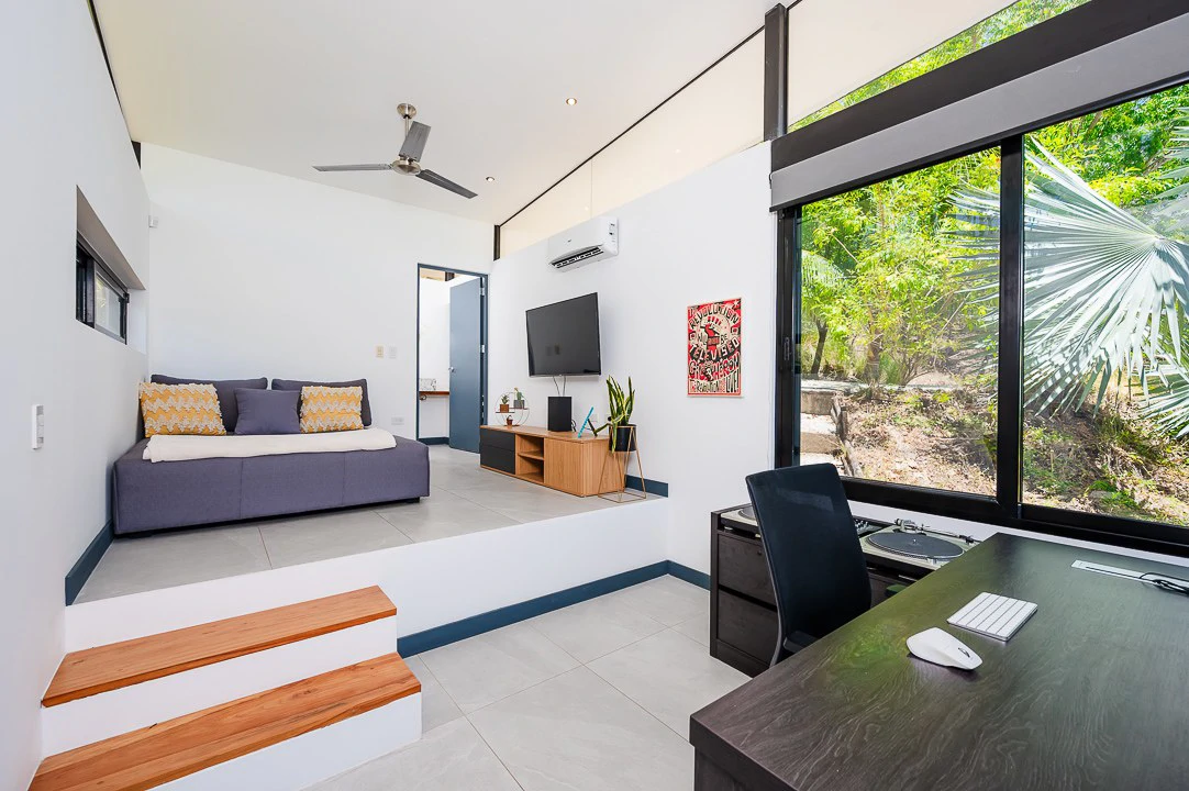 Casa Kalachuchi: Gorgeous Modern Jungle Oasis with Sunset Views in Gated Community - Gallery image 21