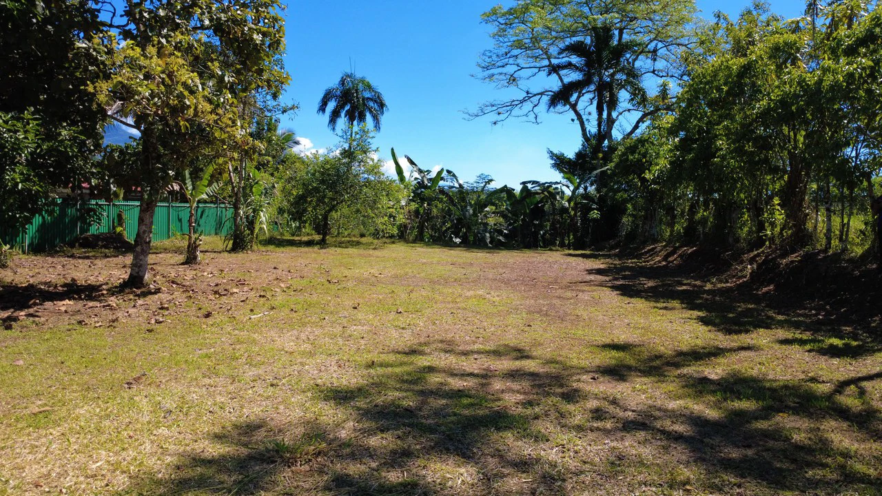 Countryside Home Construction Site For Sale in San Pedro - Gallery image 24