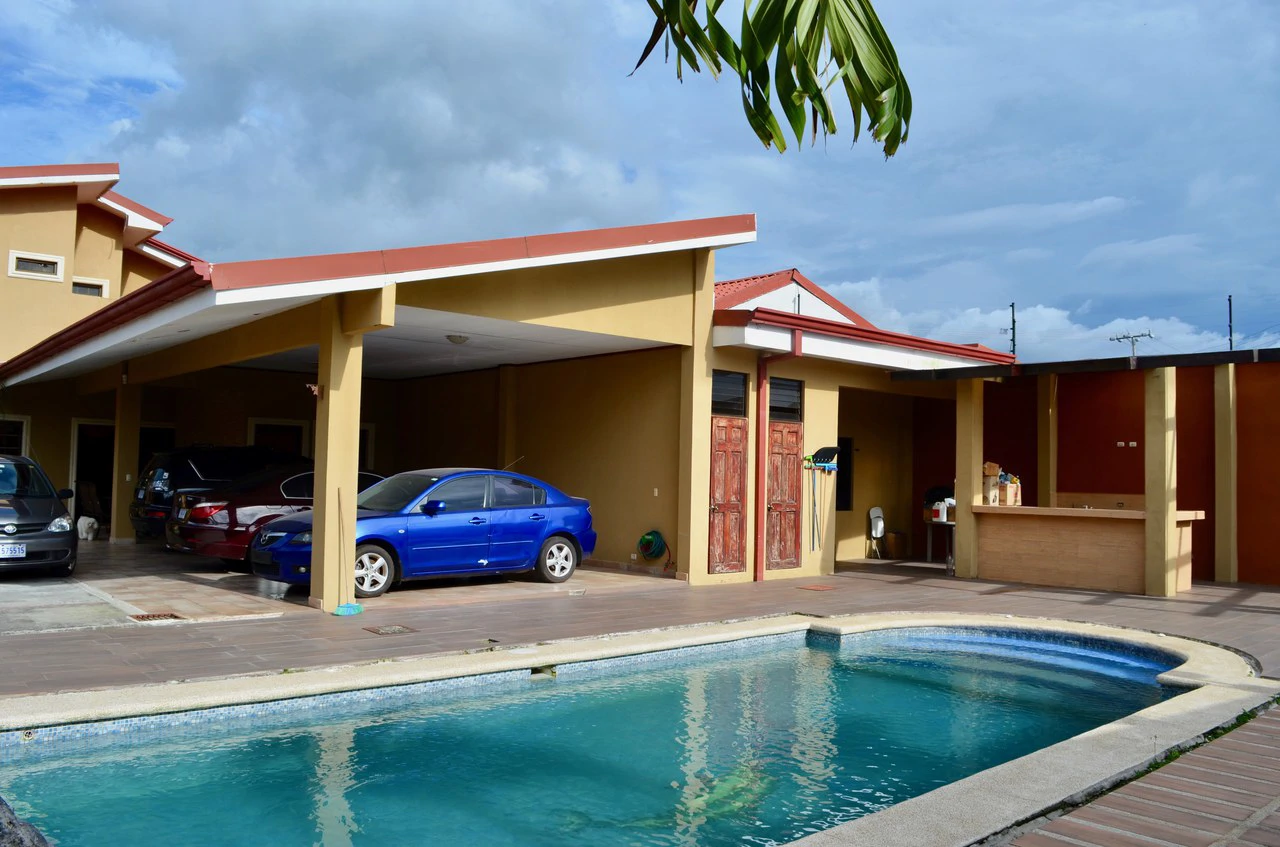 Gorgeous 4 Bedroom house for sale in Santo Domingo de Heredia - Gallery image 30