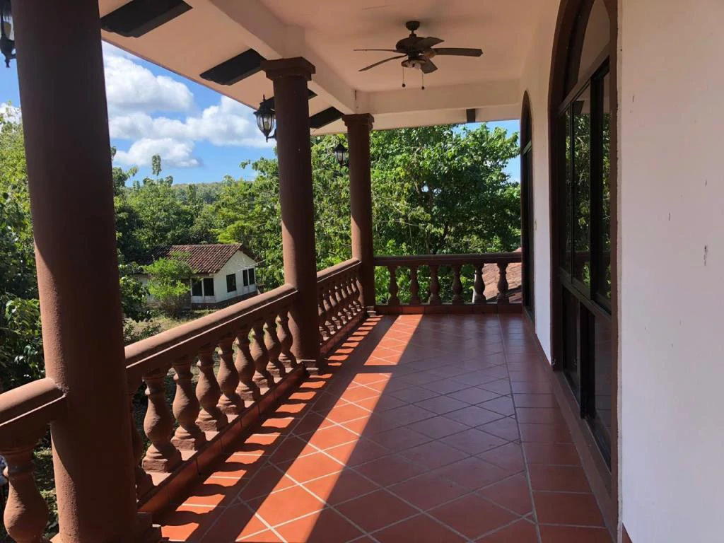 Teak Farm for Sale with a Hacienda Villa and 3 houses in La Cruz, 1 hour away from Liberia - Gallery image 29