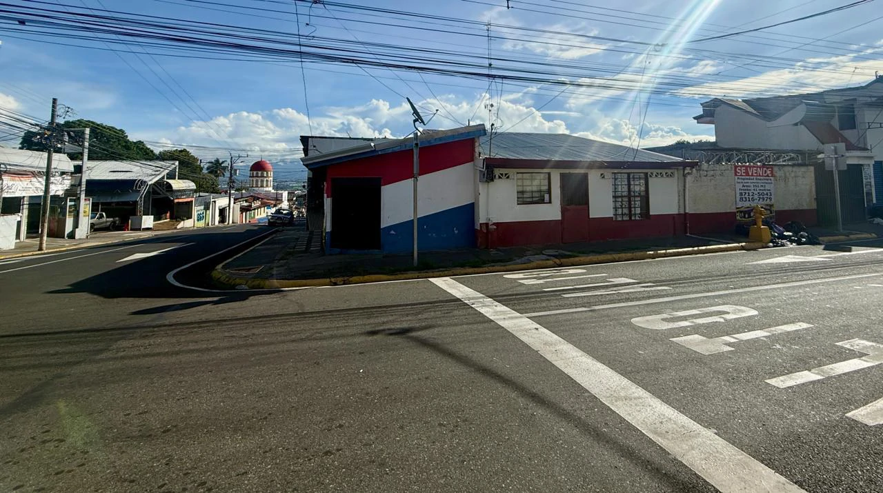 Mixed Use Corner Property for Sale in Escazú Costa Rica - Gallery image 2