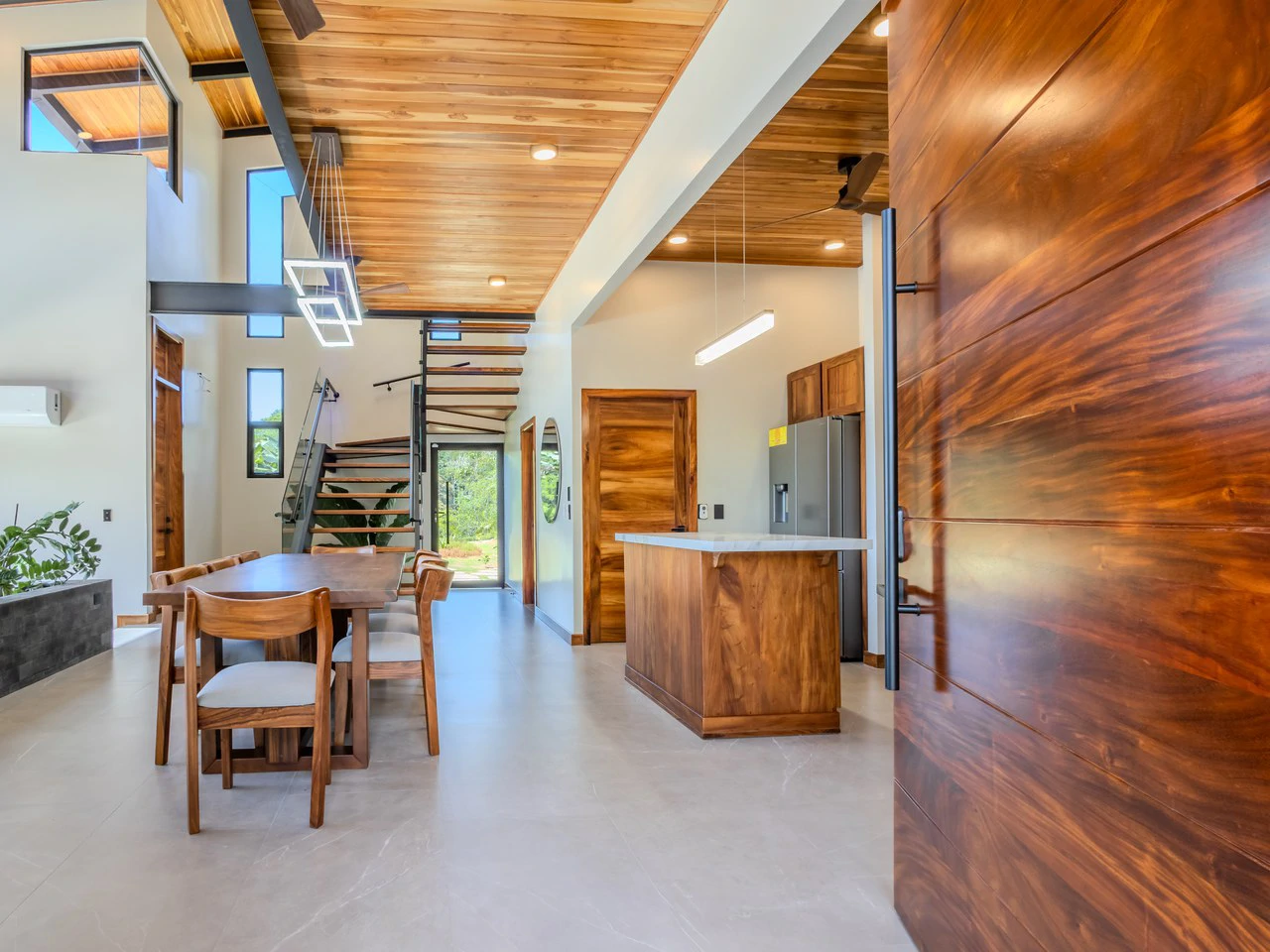 Luxury 3 Bedroom Home with Ocean Views in Downtown Uvita - Gallery image 36