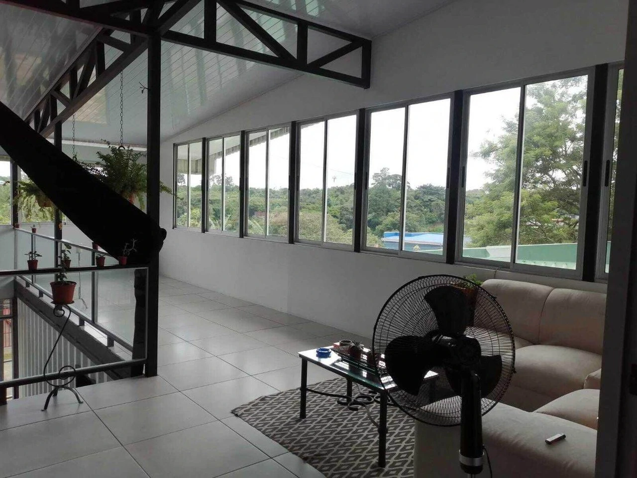 Investor Special!: Income Property with STRONG ROI! - Gallery image 4