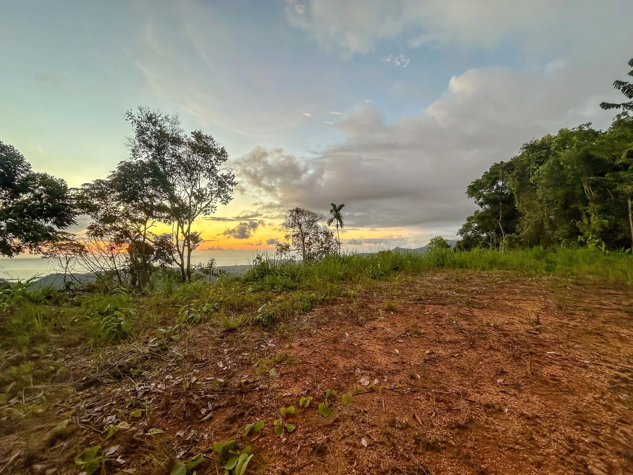 Year-Round Sunset Views | 3 Connected Build-Ready Lots - Gallery image 7