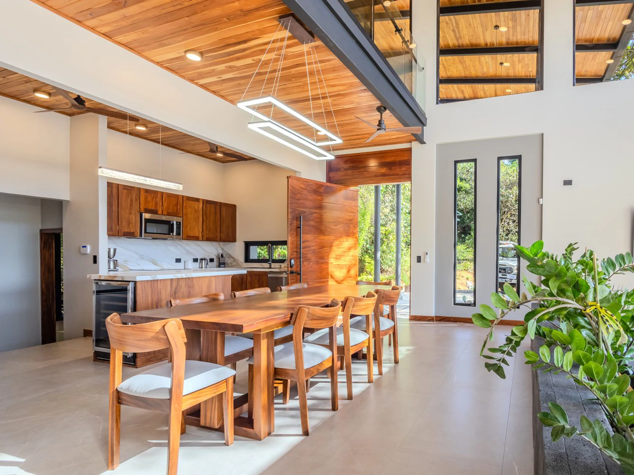 Luxury 3 Bedroom Home with Ocean Views in Downtown Uvita - Gallery image 25