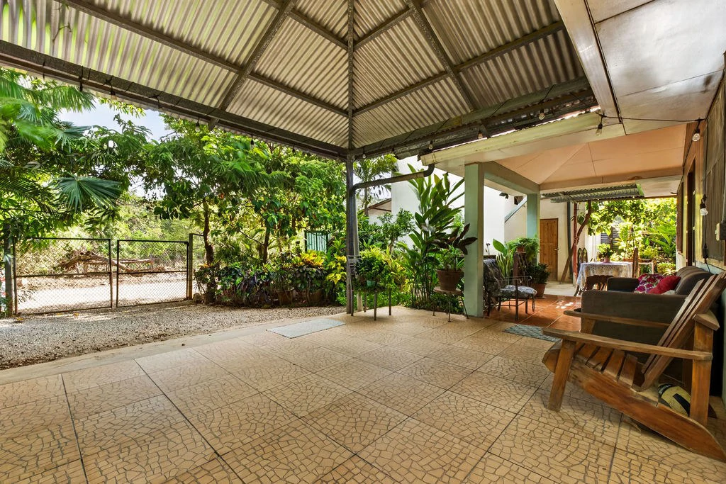 Casa Salinas: Tropical Compound with Multiple Income Opportunities in Playa Grande - Gallery image 16