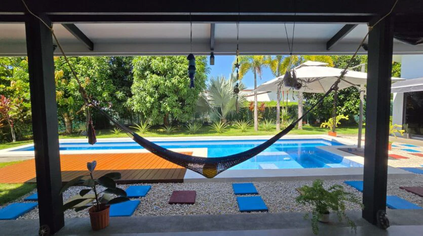 Beautiful Casa Irina, with pool and large yard: Close to the beach in tranquil Monterrey! - Gallery image 2