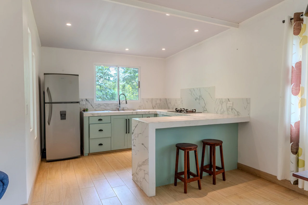 Multi-Family Compound, 4 Fully Furnished Units | 15 Minutes to the Beach - Gallery image 25