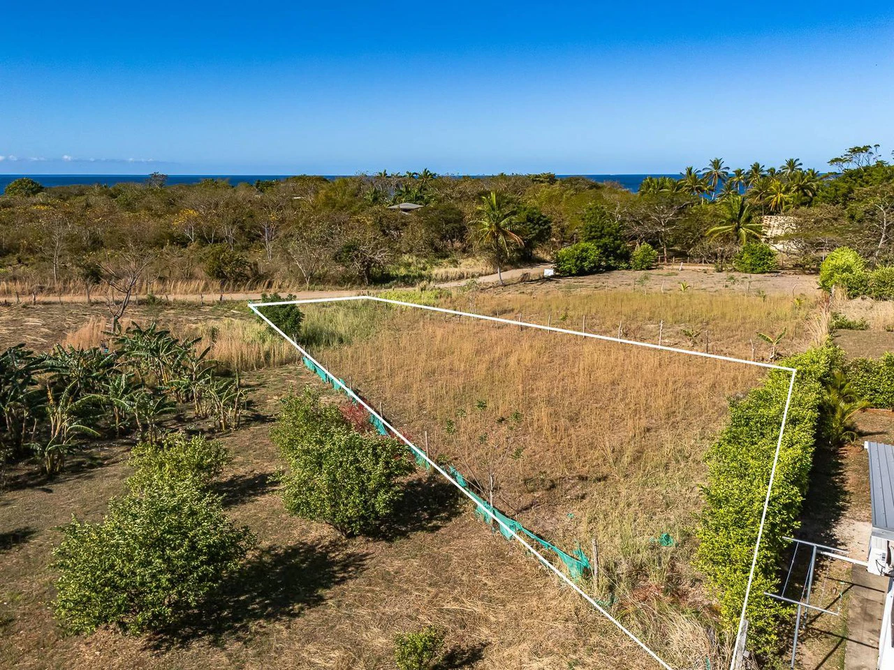 Playa Blanca Lot: Ocean View Lot Footsteps to White Sand Beach - Water Connected - Gallery image 4