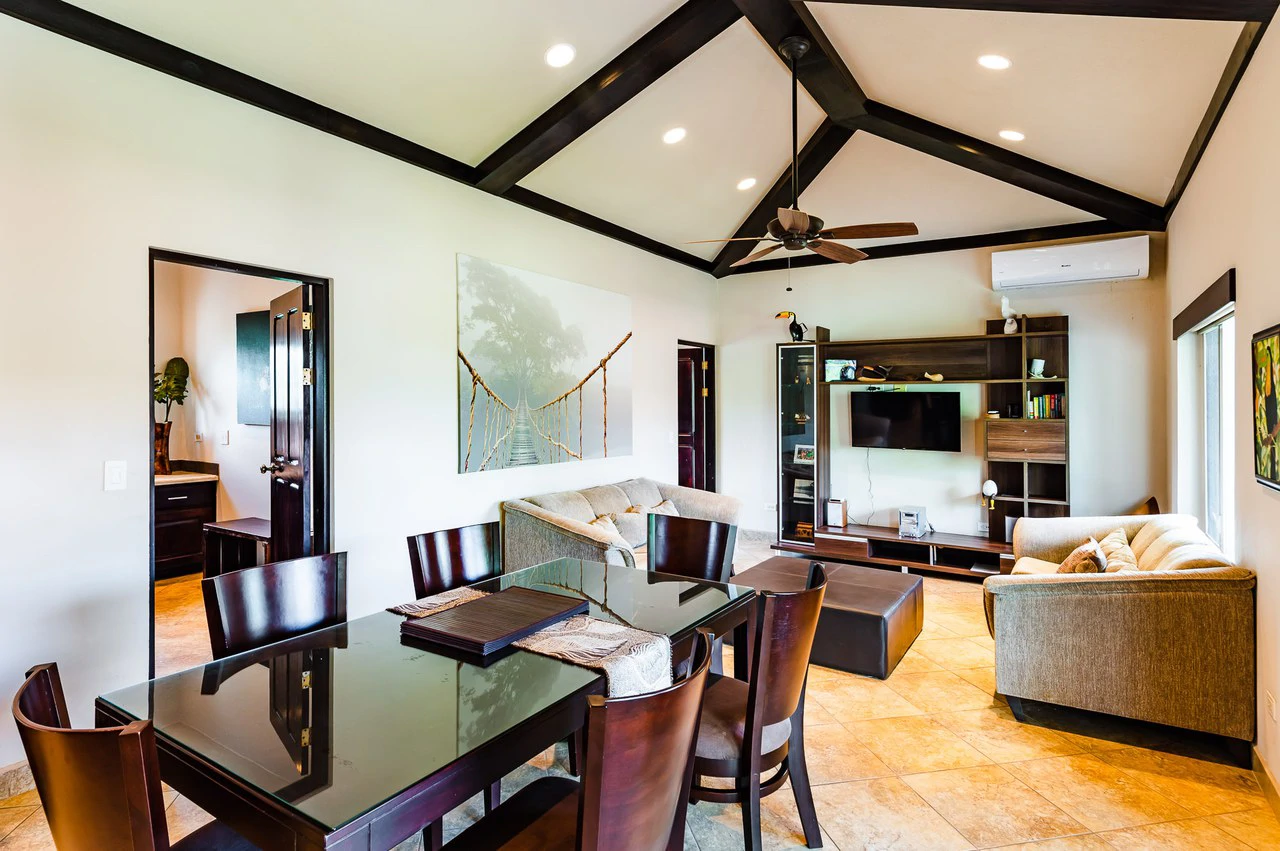 Casa Oltmann: Beach Front Mansion - Gallery image 18