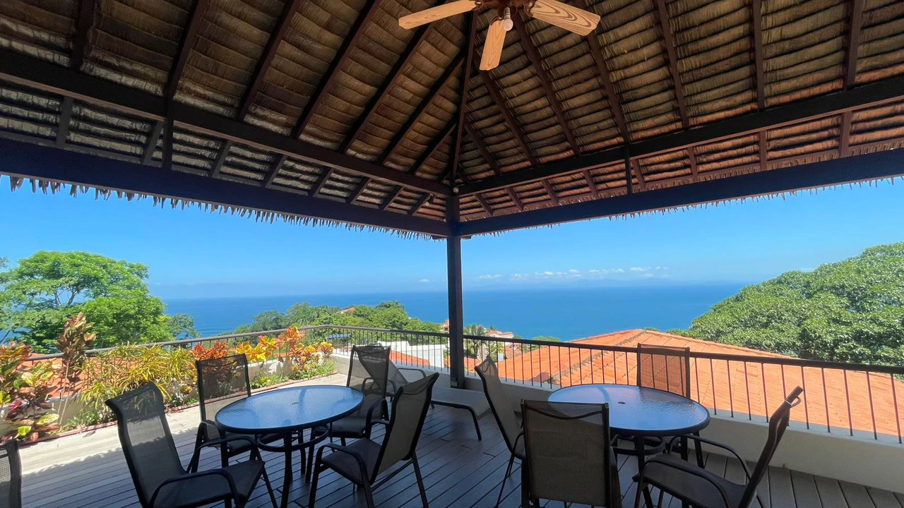 Ocean View Penthouse. Puntaleona. Costa Rica - Gallery image 16