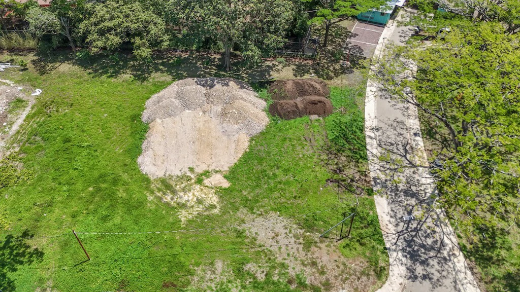 Home Construction Site For Sale in Lindora