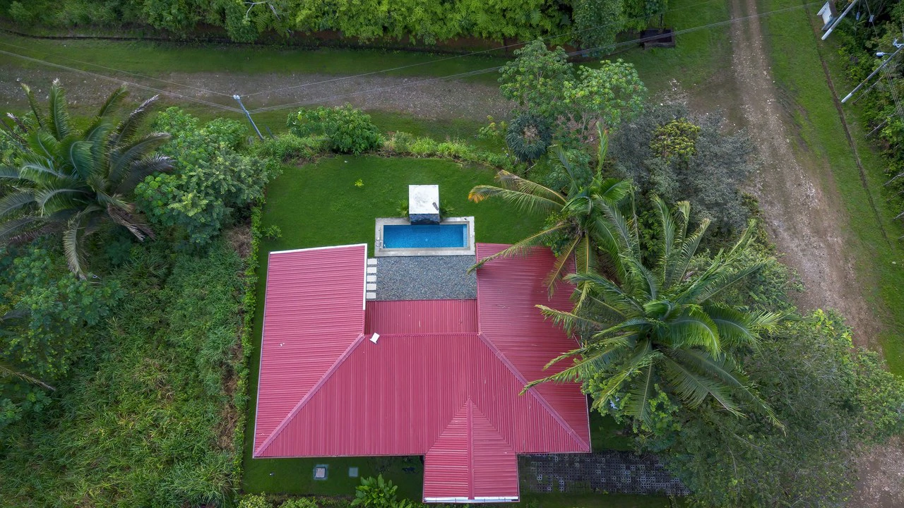 Brand New 3 Br, 2.5 Ba | Swimming Pool, High Ceilings - Gallery image 31