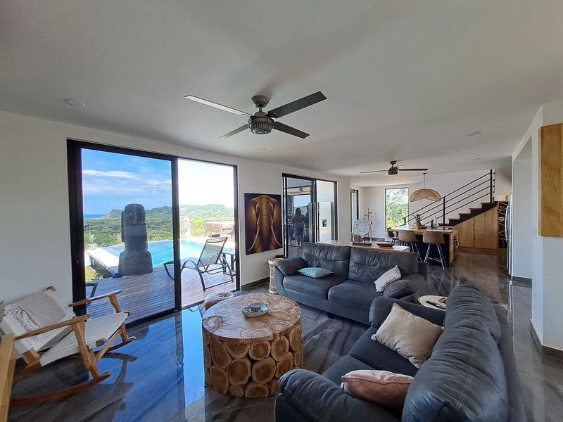 Villa Buena Vista y Lote Linda Vista: Exceptional 2.8-Acre Estate with Luxury 4-Bedroom Home, Panoramic Views, and Expansion Lot, Just Minutes from Samara - Gallery image 13