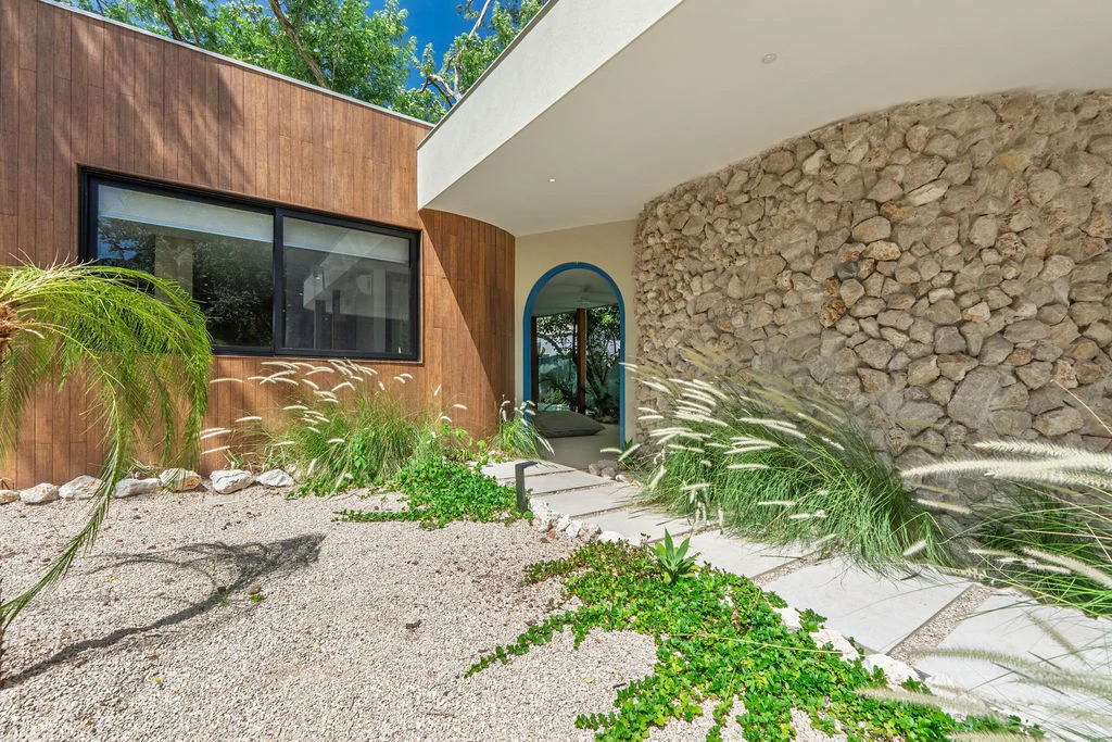 Casa Mareva: Brand-New Luxury Home Just Steps from the Beach in Playa Grande - photo 44