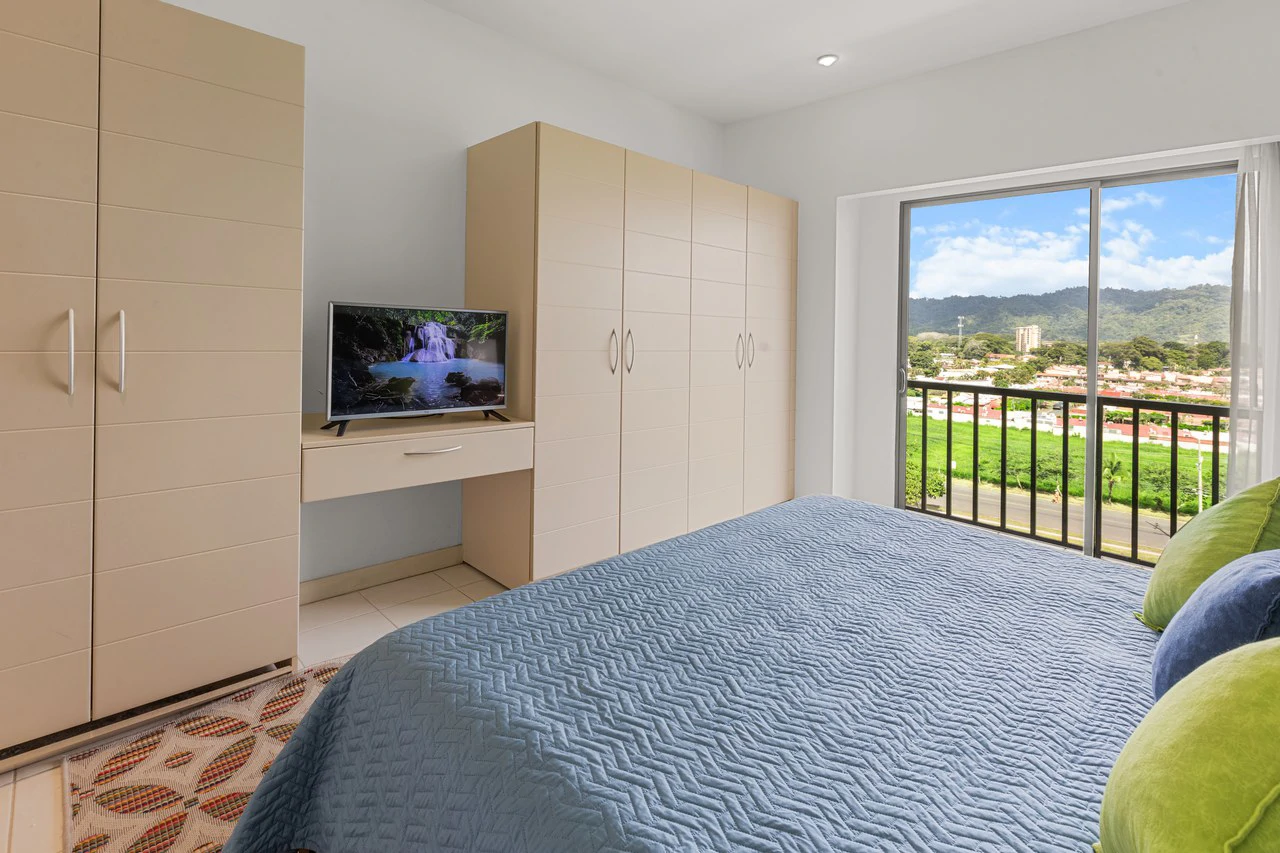 6th Floor 3-bedroom JacoBay Condo with Panoramic Sunrise, Mountain and Ocean Views - Gallery image 19